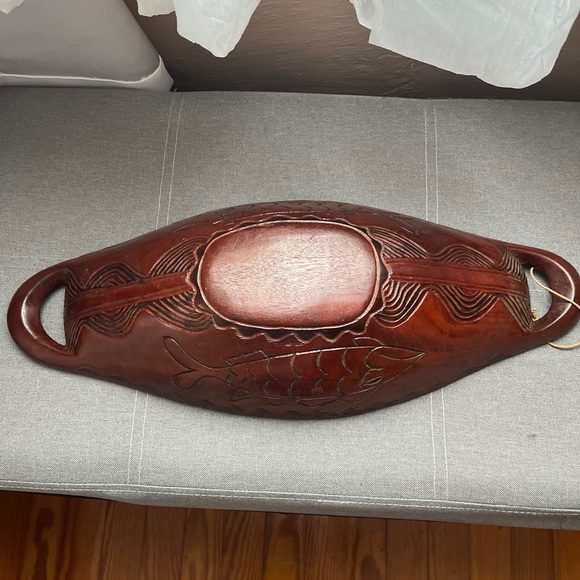 Vintage Artisan etched fish design down wood bowl decor brown hand made - Picture 2 of 5